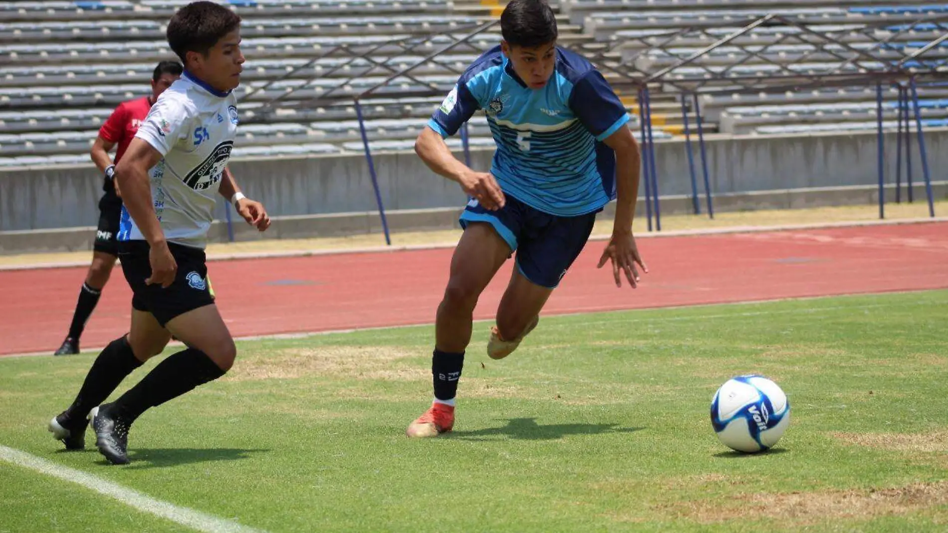 Lobos BUAP en la final de la Cuarta División Premier